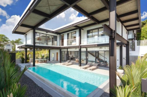 Loft Style 4BR Villa Sunset Garden 4 with 12m Salt Water Pool, near NaiHarn